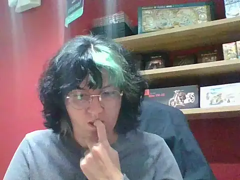 Froggyinthebox online show from June 11, 2026, 11:57 pm