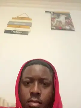 Snapshot of DaddyMyles chatting on July 23, 2026, 10:28 pm DaddyMyles online show from July 23, 2026, 10:28 pm