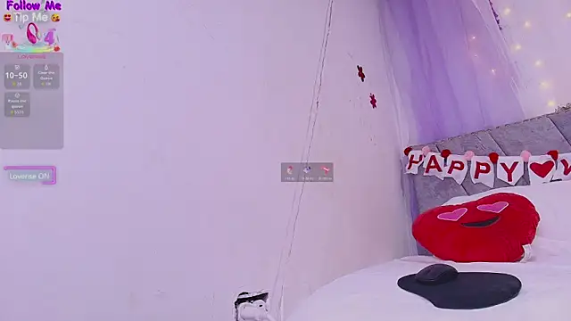 Snapshot of MeganRouss74 chatting on February 13, 2026, 1:00 pm MeganRouss74 online show from February 13, 2026, 1:00 pm