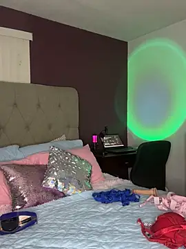 MyHoneyFrida online show from September 13, 2025, 1:49 am