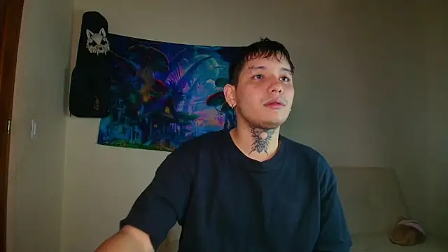 Snapshot of Zoldyck_420 chatting on November 12, 2025, 4:05 am Zoldyck 420 online show from November 12, 2025, 4:05 am