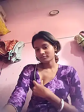 Snapshot of Hot_Mayra_ chatting on November 3, 2025, 5:56 am Hot Mayra online show from November 3, 2025, 5:56 am