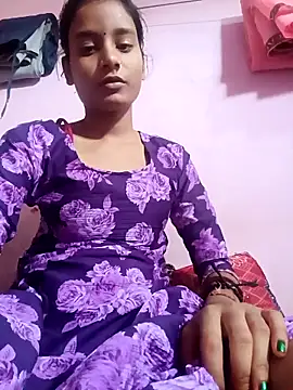 Snapshot of Hot_Mayra_ chatting on September 21, 2025, 3:55 am Hot Mayra online show from September 21, 2025, 3:55 am