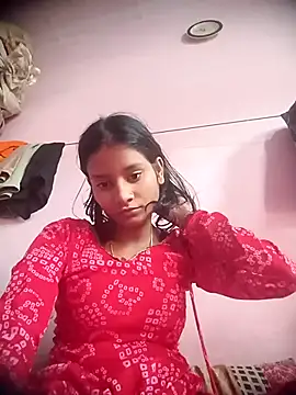 Snapshot of Hot_Mayra_ chatting on November 9, 2025, 5:11 am Hot Mayra online show from November 9, 2025, 5:11 am