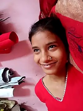 Snapshot of Hot_Mayra_ chatting on September 25, 2025, 5:13 am Hot Mayra online show from September 25, 2025, 5:13 am