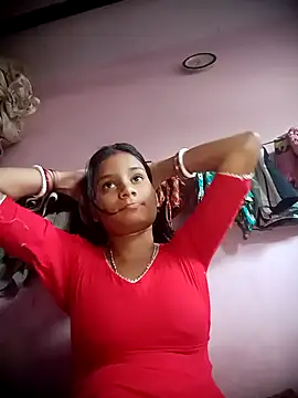 Snapshot of Hot_Mayra_ chatting on November 8, 2025, 5:00 am Hot Mayra online show from November 8, 2025, 5:00 am