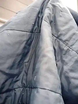 Snapshot of BeesexBabay chatting on January 31, 2026, 9:57 pm BeesexBabay online show from January 31, 2026, 9:57 pm