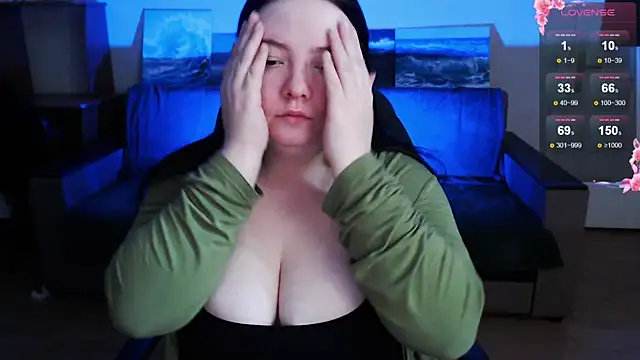 EmillyBones online show from February 5, 2026, 11:44 pm