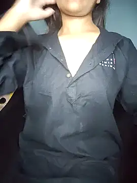 queen visakha online show from September 18, 2025, 5:43 am