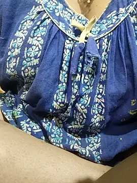 desi boudi87 online show from April 2, 2026, 5:30 pm