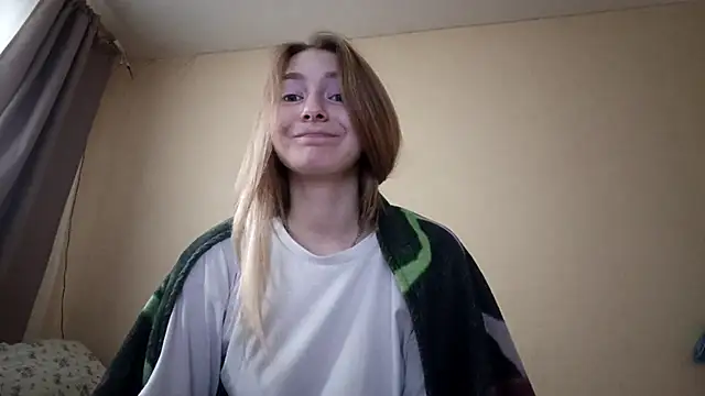 Nymera flare online show from November 3, 2025, 6:29 am