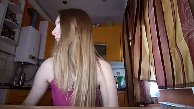 Nymera flare online show from October 12, 2025, 5:20 am