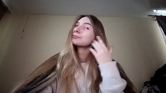 Nymera flare online show from January 12, 2026, 6:31 am