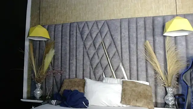 Boss Domiinator online show from September 29, 2025, 3:13 am