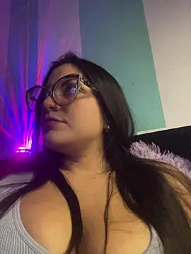 alilith online show from November 26, 2025, 7:25 pm