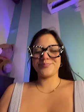 alilith online show from February 17, 2026, 8:17 pm