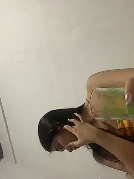 Snapshot of AngelHille chatting on September 21, 2025, 8:14 pm AngelHille online show from September 21, 2025, 8:14 pm