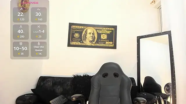 Snapshot of MissDiabla_ chatting on March 21, 2026, 1:37 pm MissDiabla online show from March 21, 2026, 1:37 pm