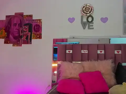 Snapshot of MissDiabla_ chatting on March 19, 2026, 2:06 pm MissDiabla online show from March 19, 2026, 2:06 pm