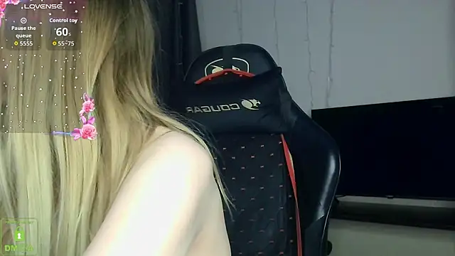 BabbbyFoxxx online show from February 24, 2026, 4:13 am