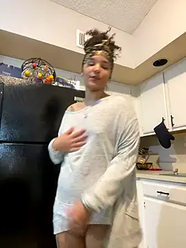 Prettygirl6070 online show from October 10, 2025, 6:42 pm