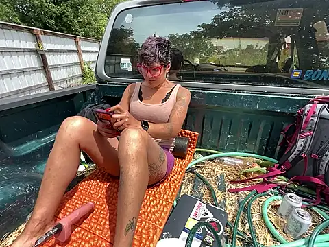 kinkycanner online show from June 7, 2026, 9:20 pm
