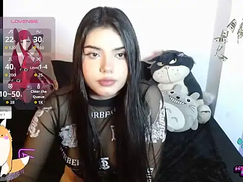 Emma yui19 online show from October 5, 2025, 9:49 pm