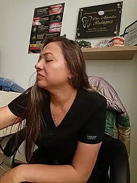 Madisson-04  online show from July 28, 2026, 1:54 pm