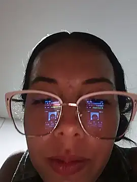 MiaForever1 online show from July 29, 2026, 11:59 pm