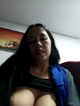 MiaForever1 online show from February 5, 2026, 2:07 am