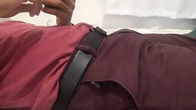 Pomloposho online show from October 22, 2025, 8:08 pm