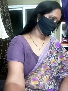 Snapshot of Mee_harini-telugupilla chatting on February 7, 2026, 3:53 pm Mee harini-telugupilla online show from February 7, 2026, 3:53 pm