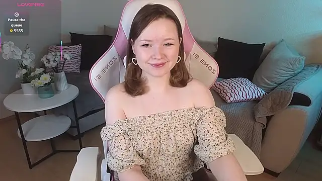 Sweetie Hope online show from January 14, 2026, 4:43 pm