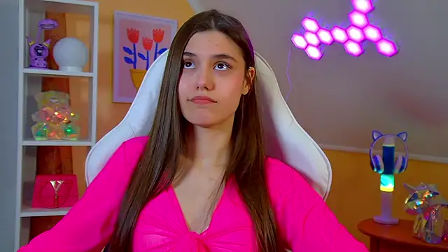 ArianaAllens online show from April 27, 2026, 6:17 pm