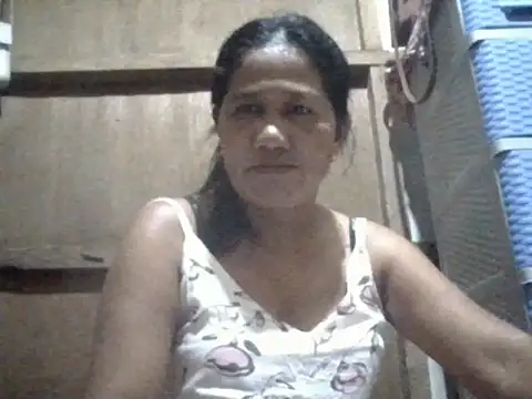 hotmama 063 online show from June 15, 2026, 11:32 am