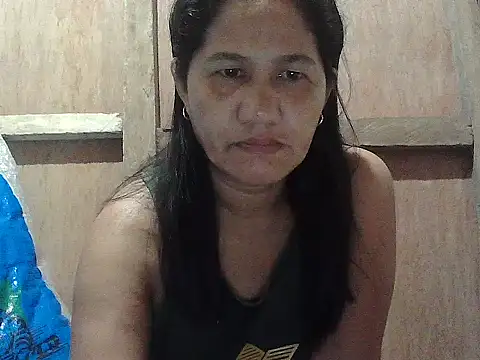 hotmama 063 online show from February 26, 2026, 9:15 pm