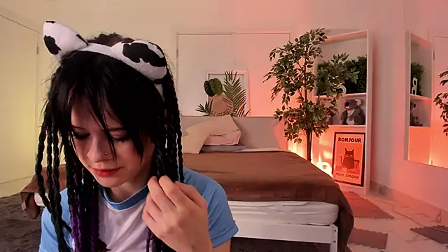 Sima Wendy online show from October 17, 2025, 6:28 am