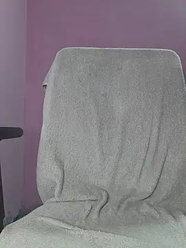 Snapshot of Aidakhan1212 chatting on July 23, 2026, 5:09 pm Aidakhan1212 online show from July 23, 2026, 5:09 pm