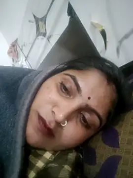 Snapshot of LUCKY_cut chatting on February 24, 2026, 4:52 pm LUCKY cut online show from February 24, 2026, 4:52 pm