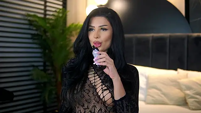 Snapshot of KylieKroftt chatting on March 21, 2026, 9:08 pm KylieKroftt online show from March 21, 2026, 9:08 pm