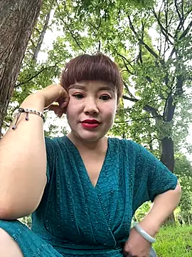 Xinlan-Asia online show from September 19, 2025, 8:29 am