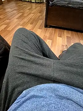 kkkk1882 online show from October 13, 2025, 6:04 am