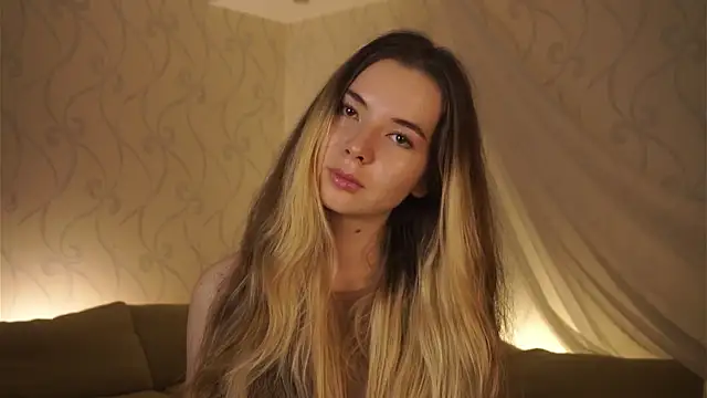 MarlinVarian online show from September 22, 2025, 4:35 pm