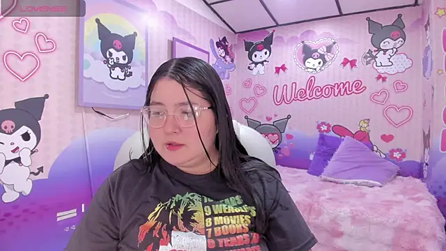 Snapshot of Dulce_meow chatting on June 28, 2026, 12:00 pm Dulce meow online show from June 28, 2026, 12:00 pm