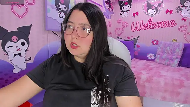 Snapshot of Dulce_meow chatting on February 11, 2026, 11:54 am Dulce meow online show from February 11, 2026, 11:54 am