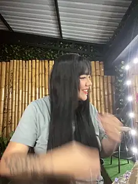 jasmincollin  online show from November 20, 2025, 2:12 am