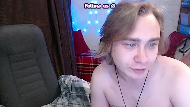 Lust4Money online show from July 17, 2026, 9:45 pm