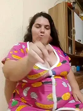 Katherine25 online show from May 3, 2026, 11:41 pm