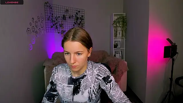 benny duglas online show from October 6, 2025, 9:43 am