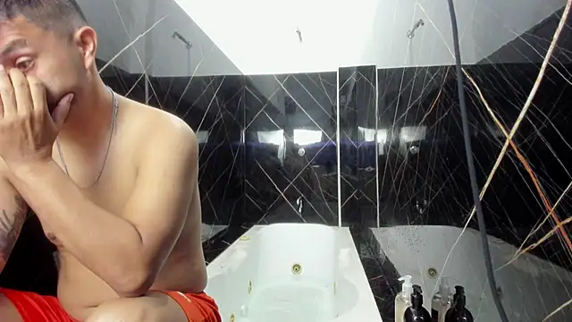 Kity spiderr online show from November 10, 2025, 12:43 pm